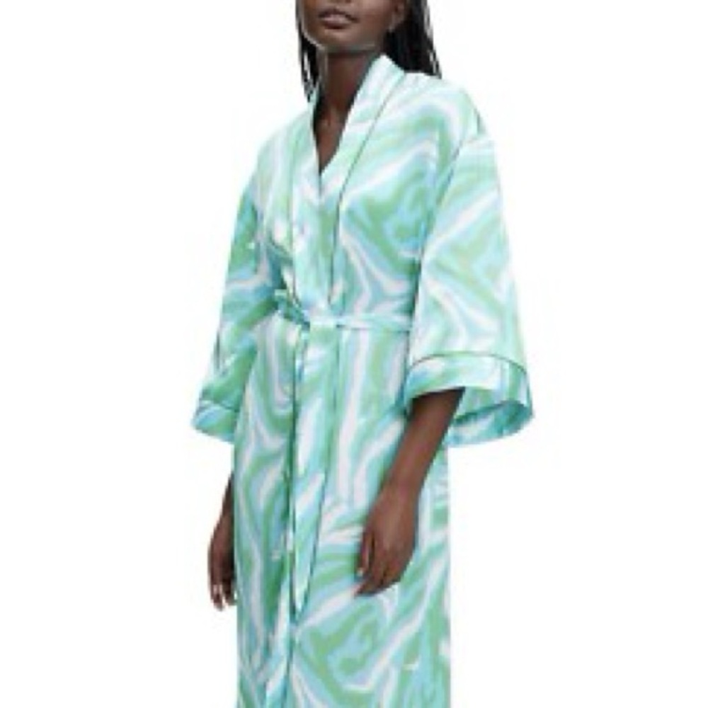 Diane Von Furstenberg X Target Robe